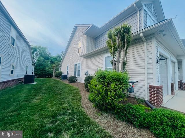 3135 Floating Leaf Lane Waldorf, MD 20603 - Photo 82 of 100 Side of House
