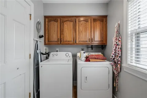 $590,000 | 8408 West 115th Street, Overland Park, KS 66210