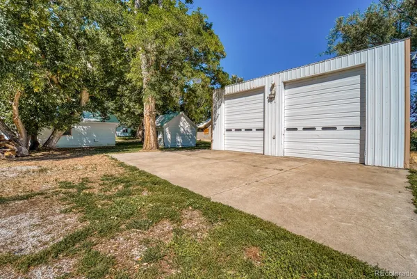 $1,500,000 | 11874 North 75th Street, Longmont, CO 80503