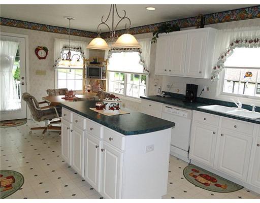 100 Ohare Road Canonsburg, PA 15317 - Photo 8 of 18 Kitchen.