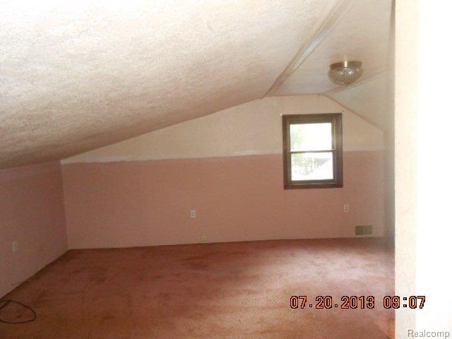7650 Bridge Road Waterford, MI 48329 - Photo 11 of 12 030.JPG