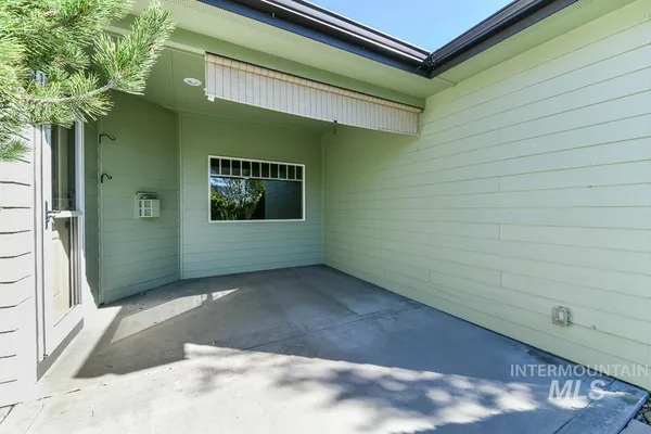 $458,900 | 727 West Sedgewick Street, Meridian, ID 83646