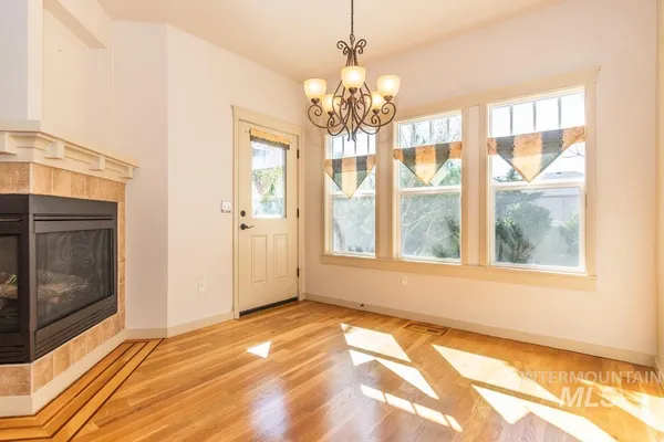 $458,900 | 727 West Sedgewick Street, Meridian, ID 83646