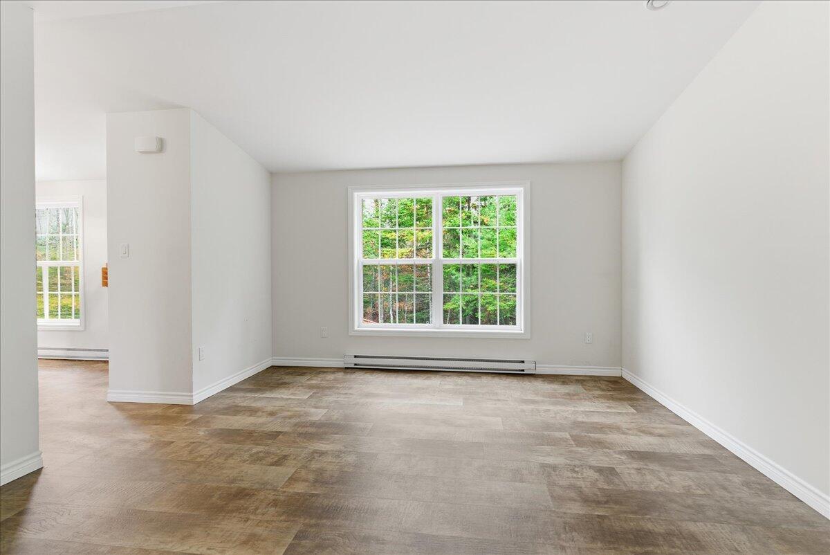 31 Samsons' Way Bowdoin, ME 04287 - Photo 12 of 41 Living Room