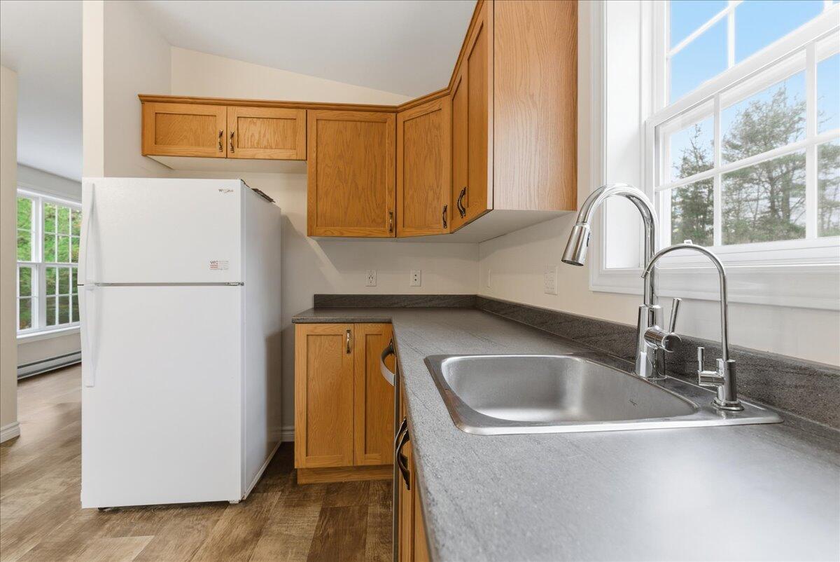 31 Samsons' Way Bowdoin, ME 04287 - Photo 8 of 41 Kitchen