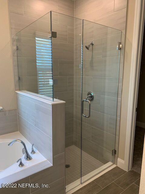 140 Monthaven Drive St. Augustine, FL 32092 - Photo 20 of 35 Master Shower