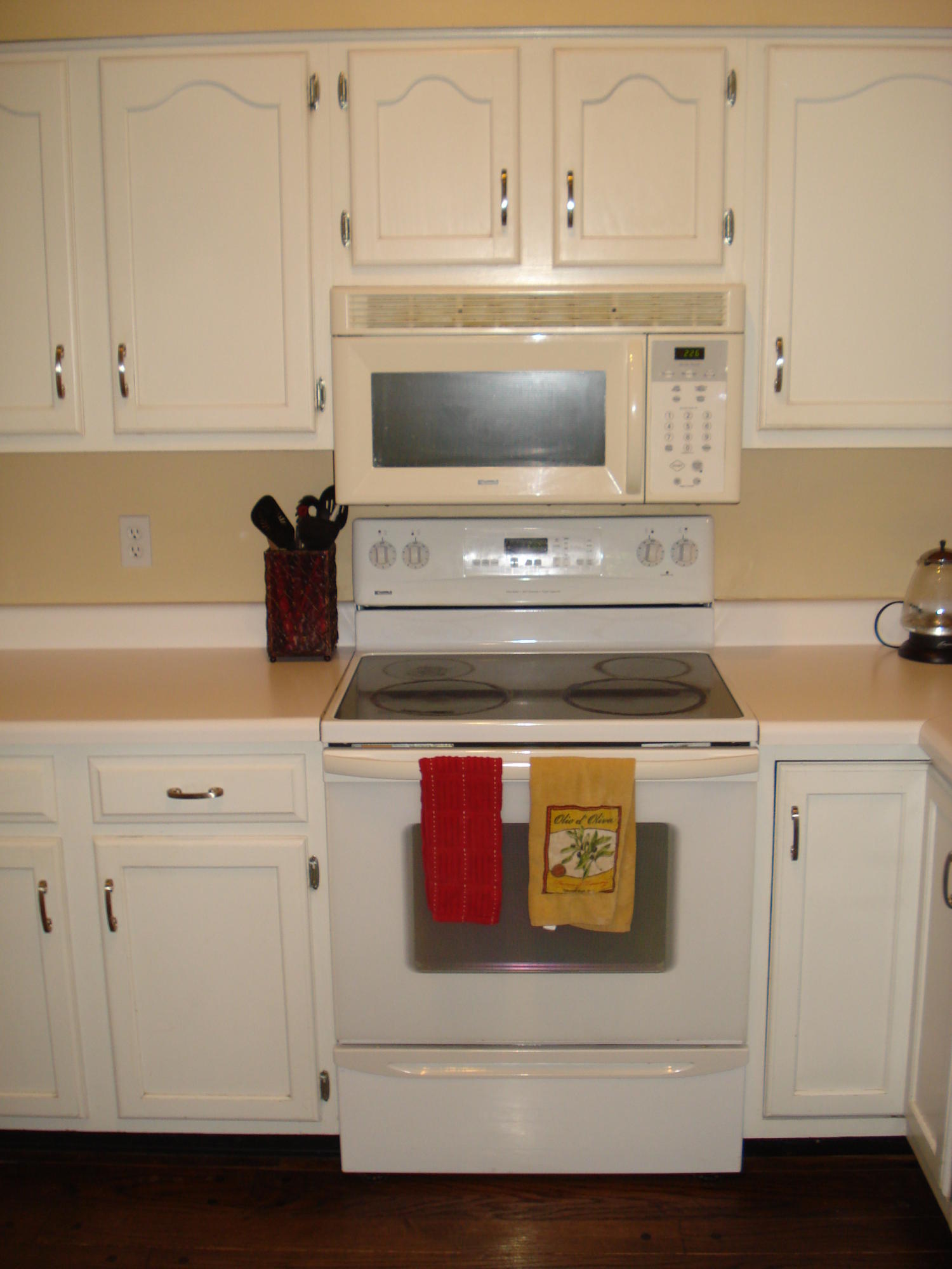 1367 Wenlock Road Knoxville, TN 37922 - Photo 13 of 32 Kitchen