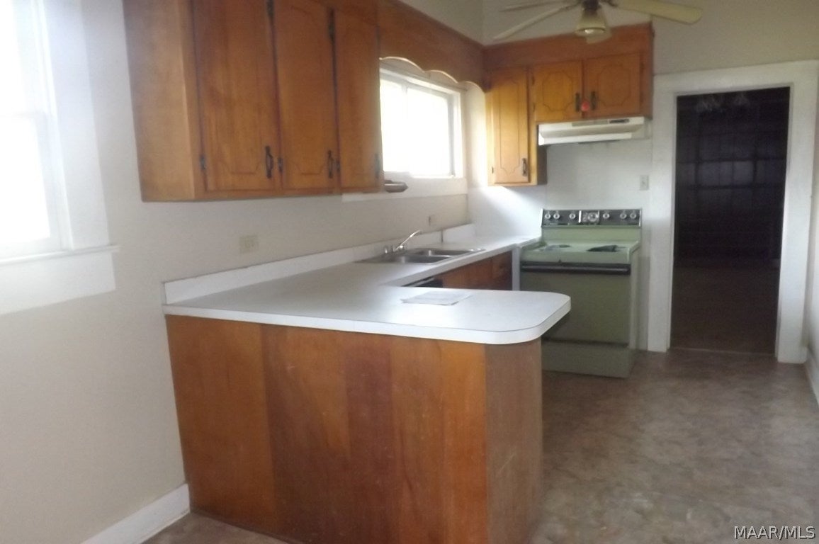 305 North Ripley Street Samson, AL 36477 - Photo 4 of 13 Gallery Image 4
