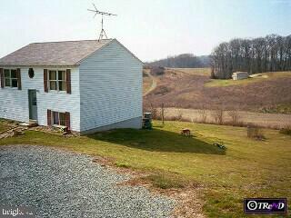 328 Lees Bridge Road Nottingham, PA 19362 - Photo 2 of 4