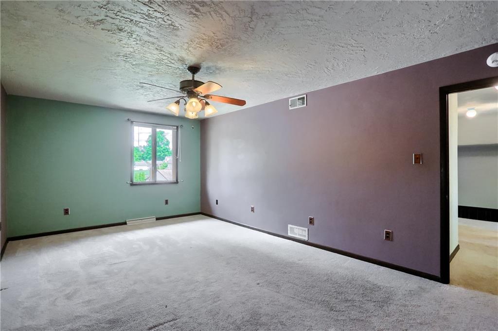 106 Colonial Way Aliquippa, PA 15001 - Photo 24 of 50
