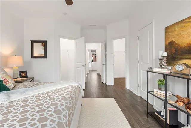 $800,000 | 410 Canton Walk, Roswell, GA 30075