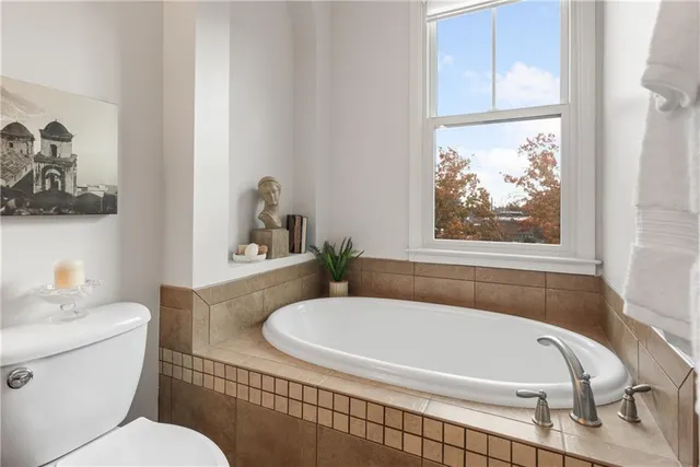 $800,000 | 410 Canton Walk, Roswell, GA 30075