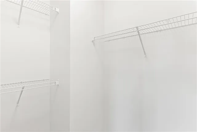 $800,000 | 410 Canton Walk, Roswell, GA 30075