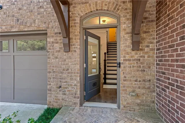 $800,000 | 410 Canton Walk, Roswell, GA 30075