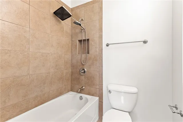 $800,000 | 410 Canton Walk, Roswell, GA 30075