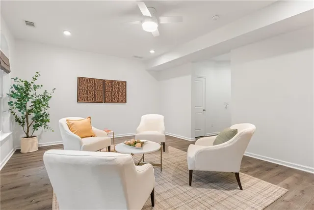 $800,000 | 410 Canton Walk, Roswell, GA 30075