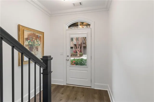 $800,000 | 410 Canton Walk, Roswell, GA 30075