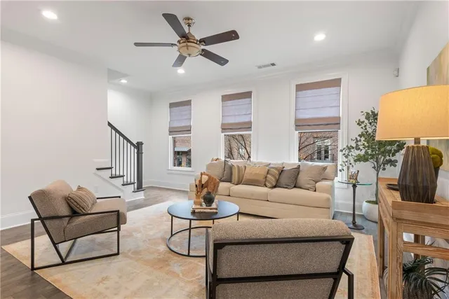 $800,000 | 410 Canton Walk, Roswell, GA 30075