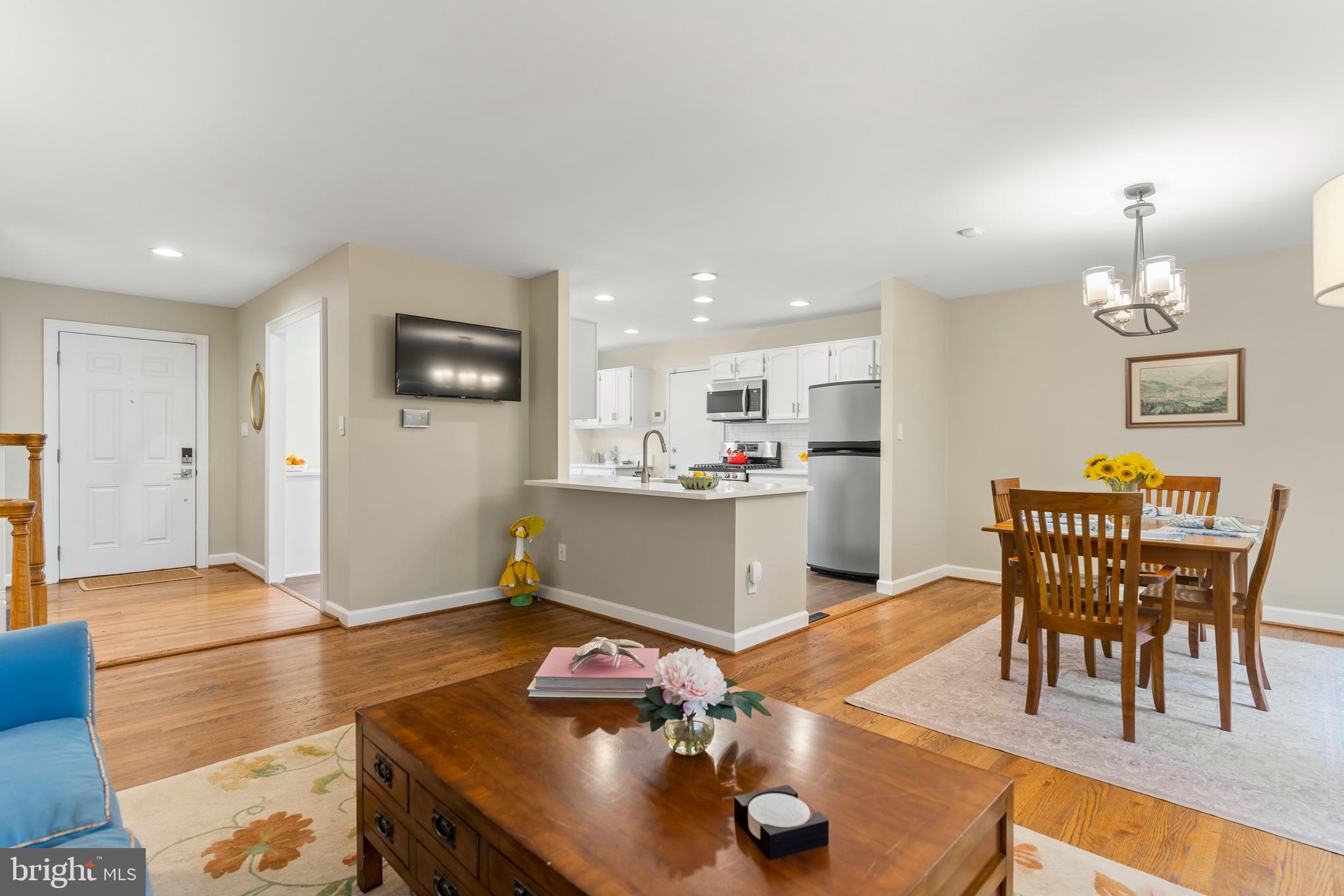 8400 Finlay Court Springfield, VA 22153 - Photo 11 of 32 Gallery Image 11