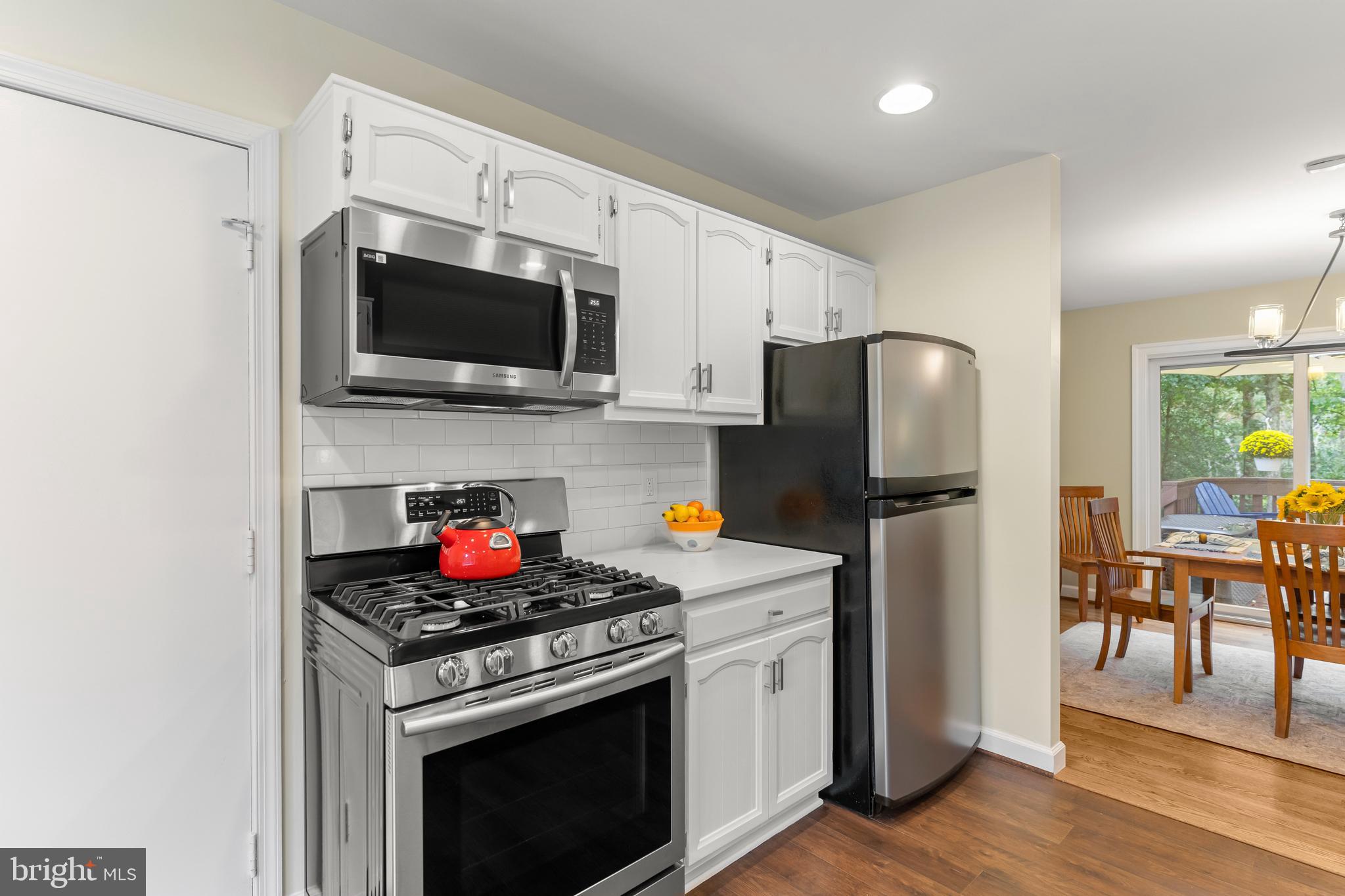 8400 Finlay Court Springfield, VA 22153 - Photo 4 of 32 Gallery Image 4