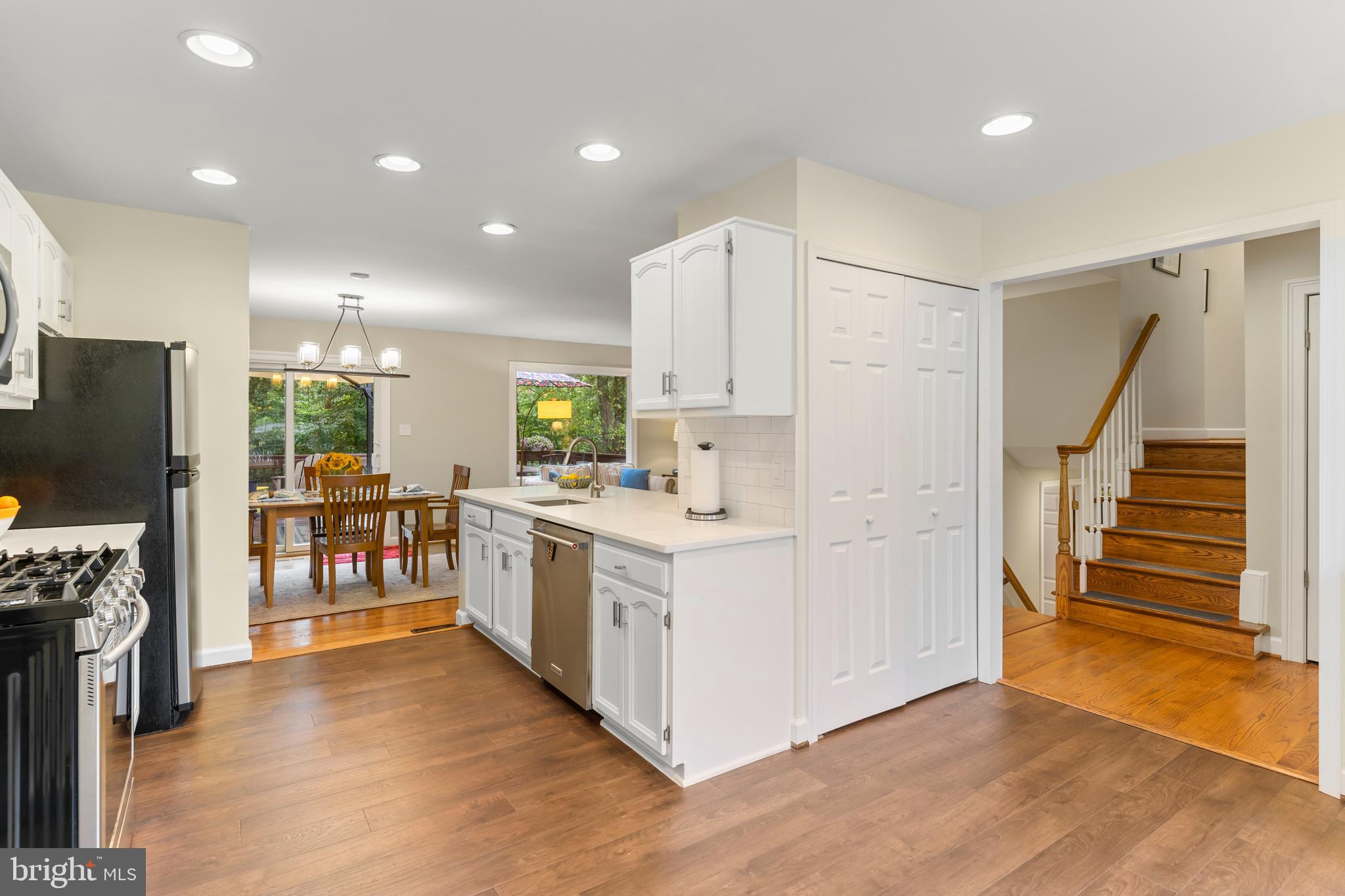 8400 Finlay Court Springfield, VA 22153 - Photo 7 of 32 Gallery Image 7