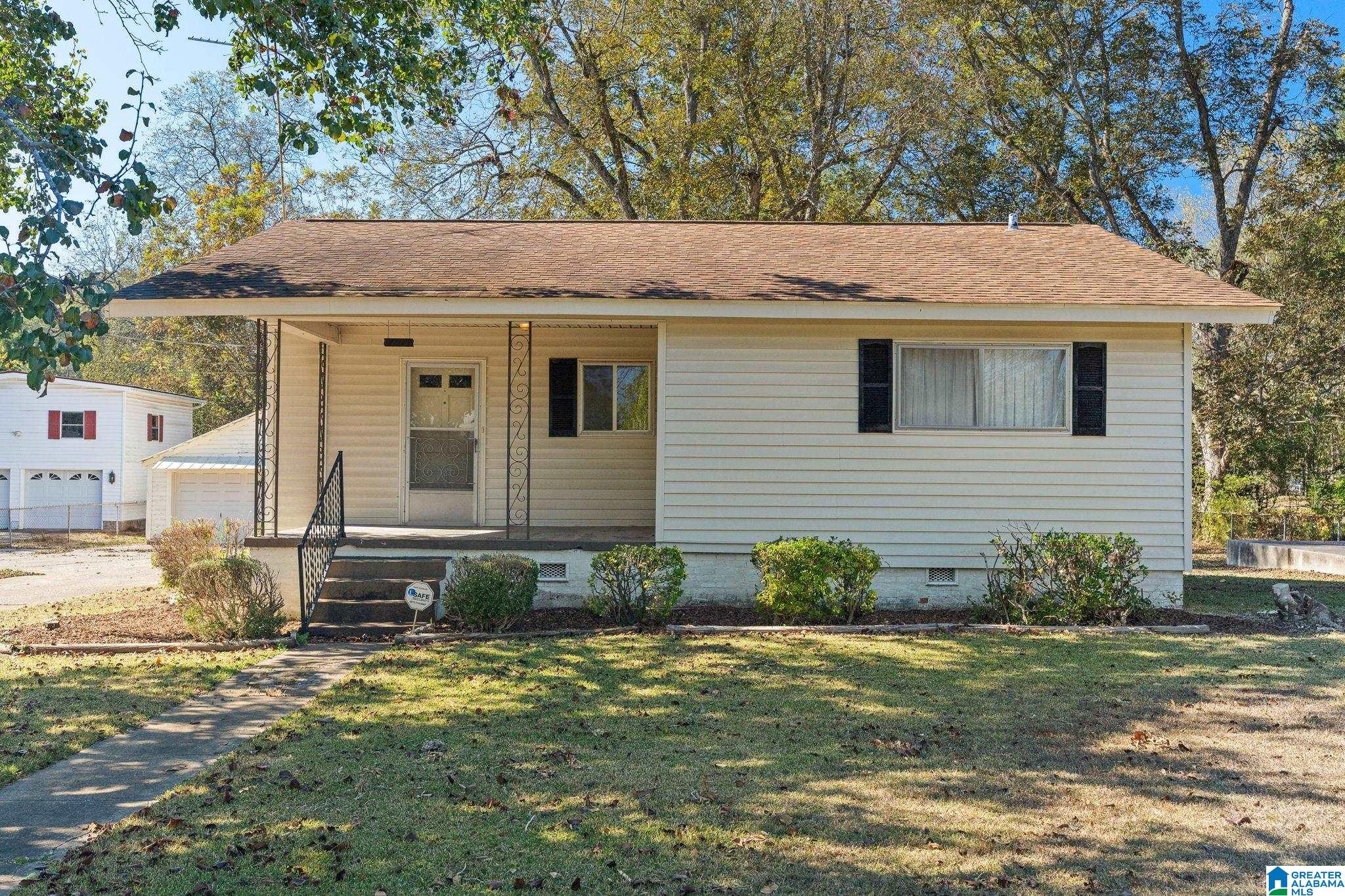 1114 Glasgow Street Birmingham, AL 35224 - Photo 2 of 22