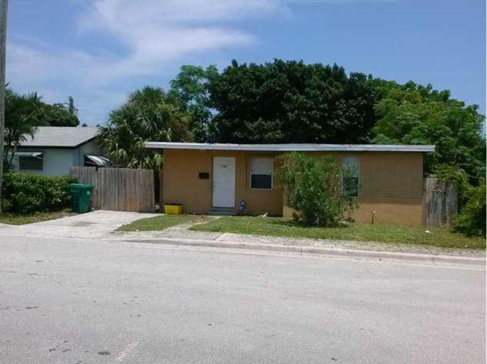 1108 West 33rd Street Riviera Beach, FL 33404 - Photo 2 of 7 Photo 2