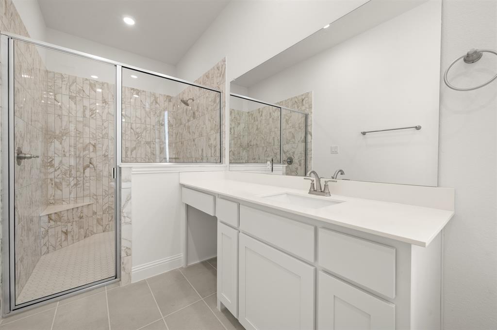 4304 Knight Street Midlothian, TX 76065 - Photo 28 of 33 4304 Knight- Primary Suite-3