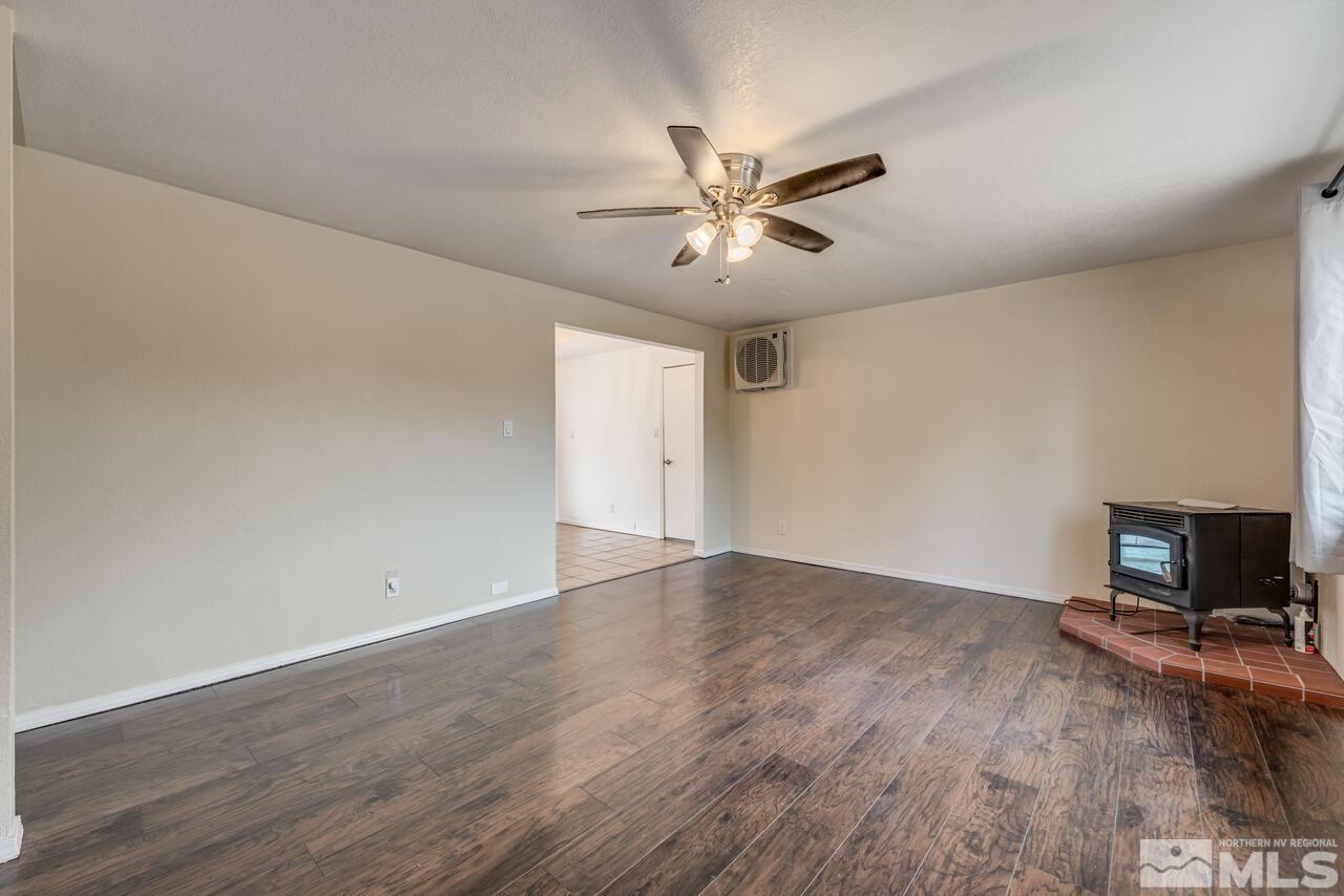 3655 Peregrine Circle Reno, NV 89508 - Photo 12 of 36 Photo 12