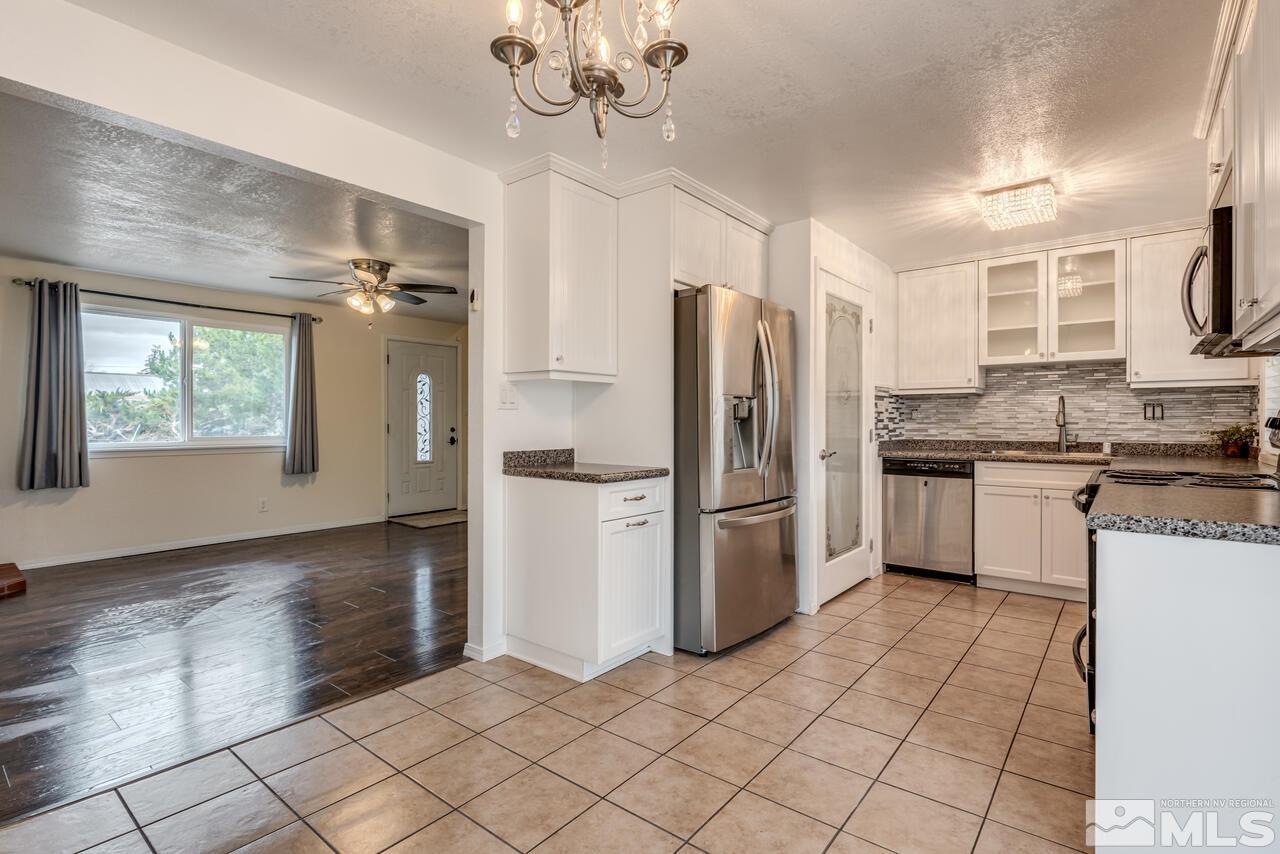 3655 Peregrine Circle Reno, NV 89508 - Photo 14 of 36 Photo 14