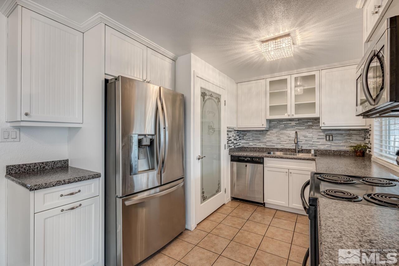 3655 Peregrine Circle Reno, NV 89508 - Photo 19 of 36 Photo 19