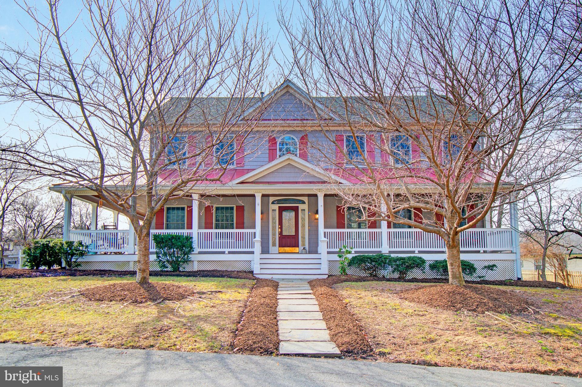 236 Manvell Road Southeast Vienna, VA 22180 - Photo 1 of 34 Welcoming front porch!