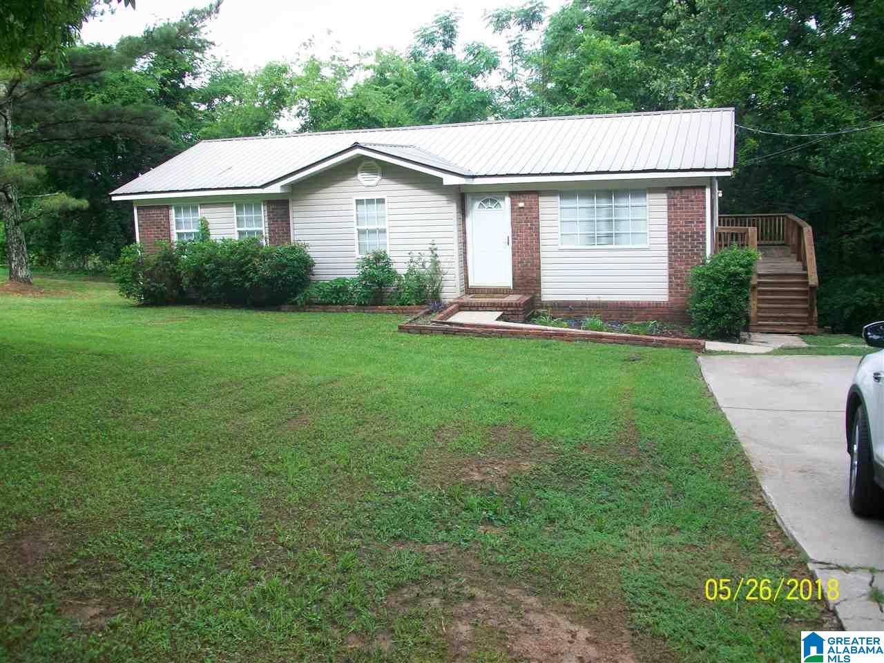 3107 Crest Oval Mountain Road Bessemer, AL 35023 - Photo 1 of 26