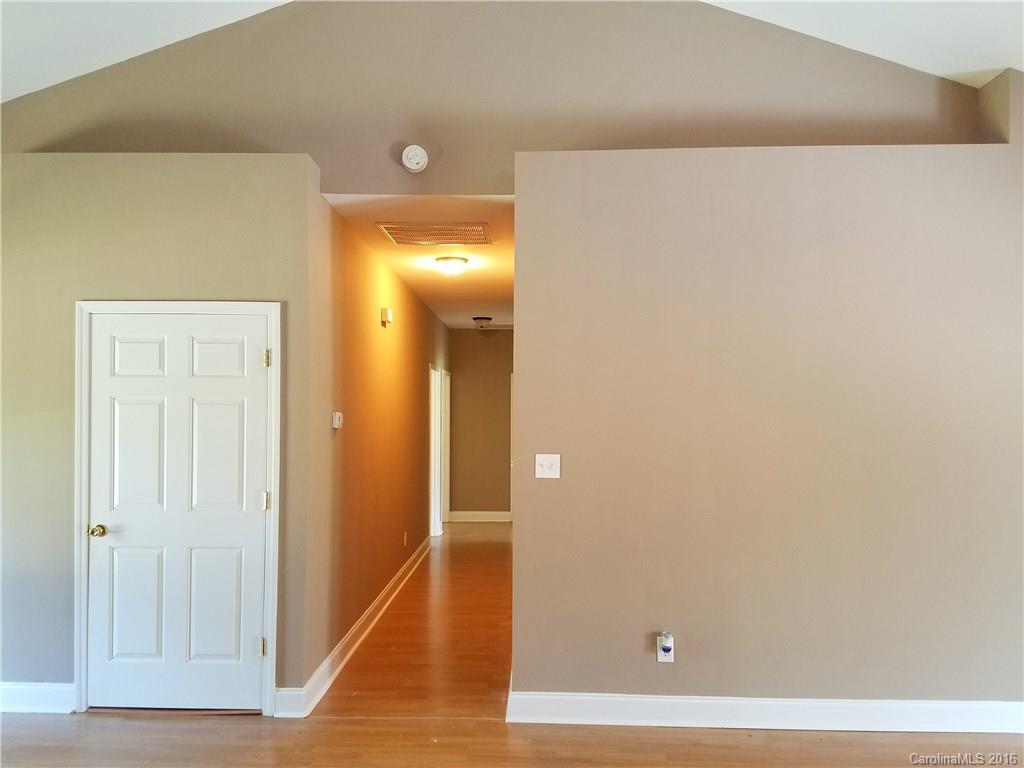 1561 State Rd S-46-323 York, SC 29745 - Photo 6 of 18