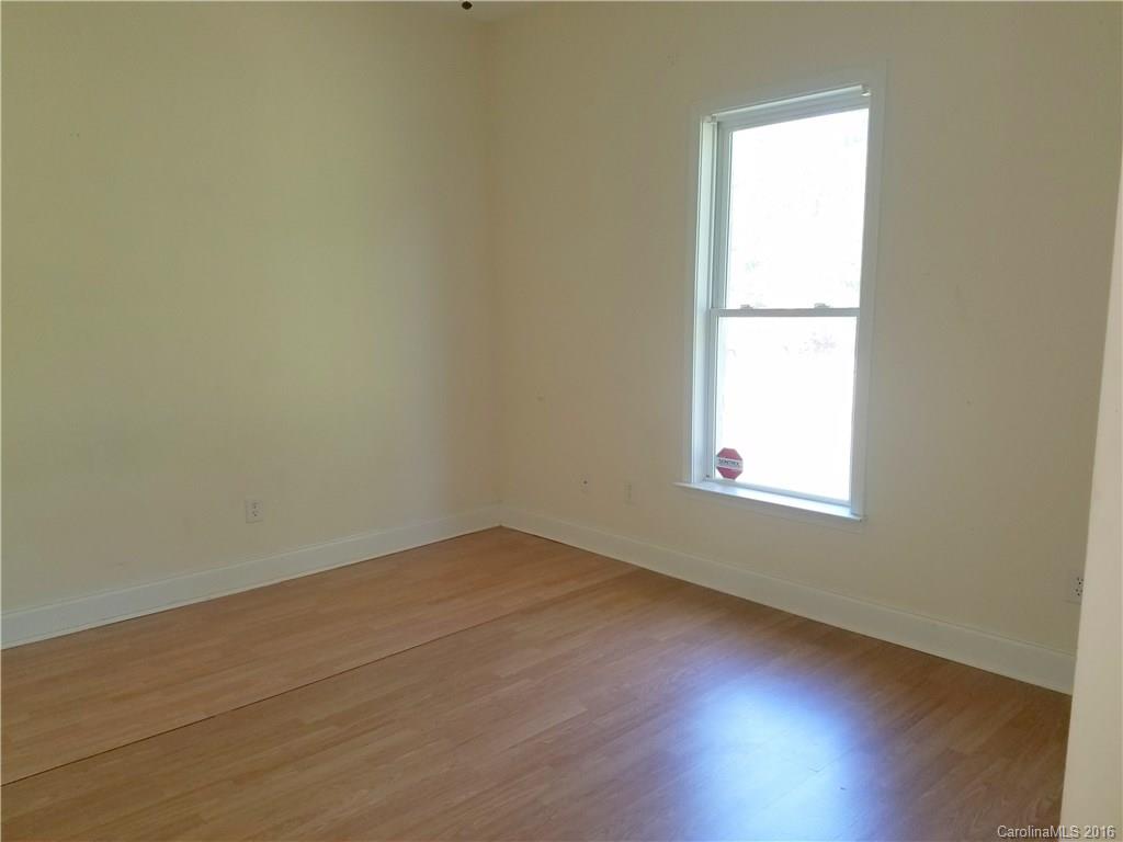 1561 State Rd S-46-323 York, SC 29745 - Photo 7 of 18