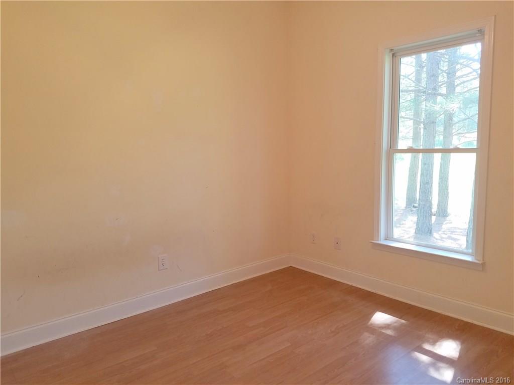 1561 State Rd S-46-323 York, SC 29745 - Photo 10 of 18