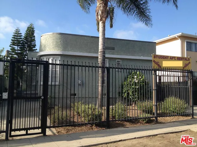 $1,000 | 1229 West 36th Place, Los Angeles, CA 90007