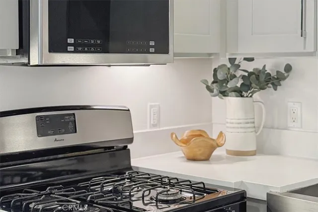 $1,389,500 | 523 South Francisca Avenue, Redondo Beach, CA 90277