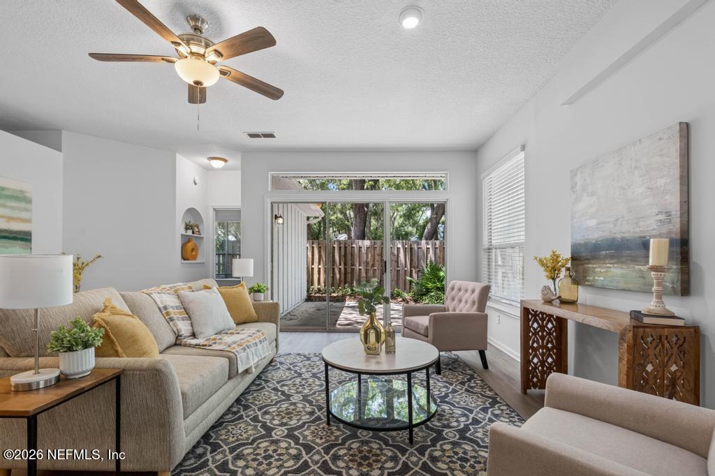 2019 Village Lane Fernandina Beach, FL 32034 - Photo 13 of 73 2019 Village Ln-13