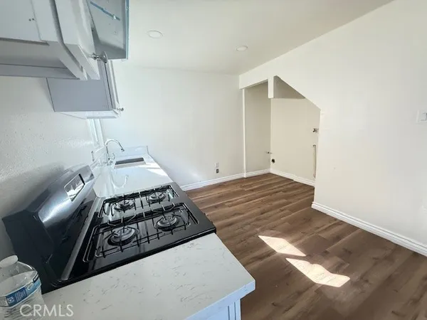 $3,200 | 11754 Walcroft Street, Lakewood, CA 90715