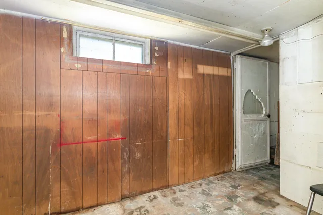 $200,000 | 719 14th Street East, Glencoe, MN 55336