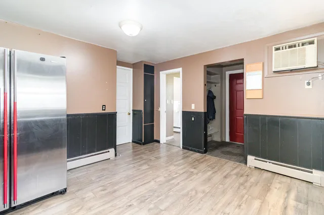 $200,000 | 719 14th Street East, Glencoe, MN 55336