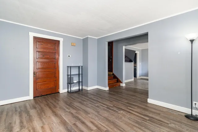 $200,000 | 719 14th Street East, Glencoe, MN 55336