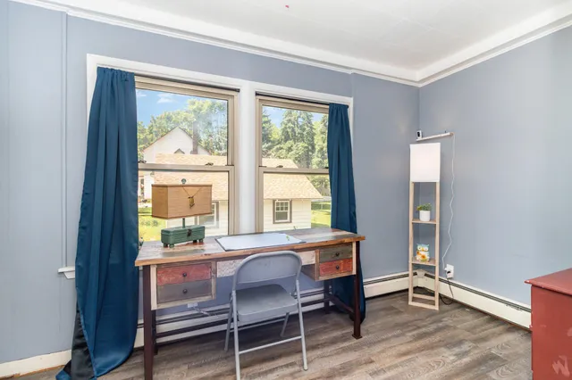 $200,000 | 719 14th Street East, Glencoe, MN 55336