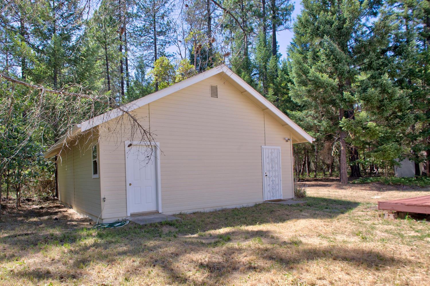 806 Queens Branch Road Rogue River, OR 97537 - Photo 31 of 35 Additional Photo