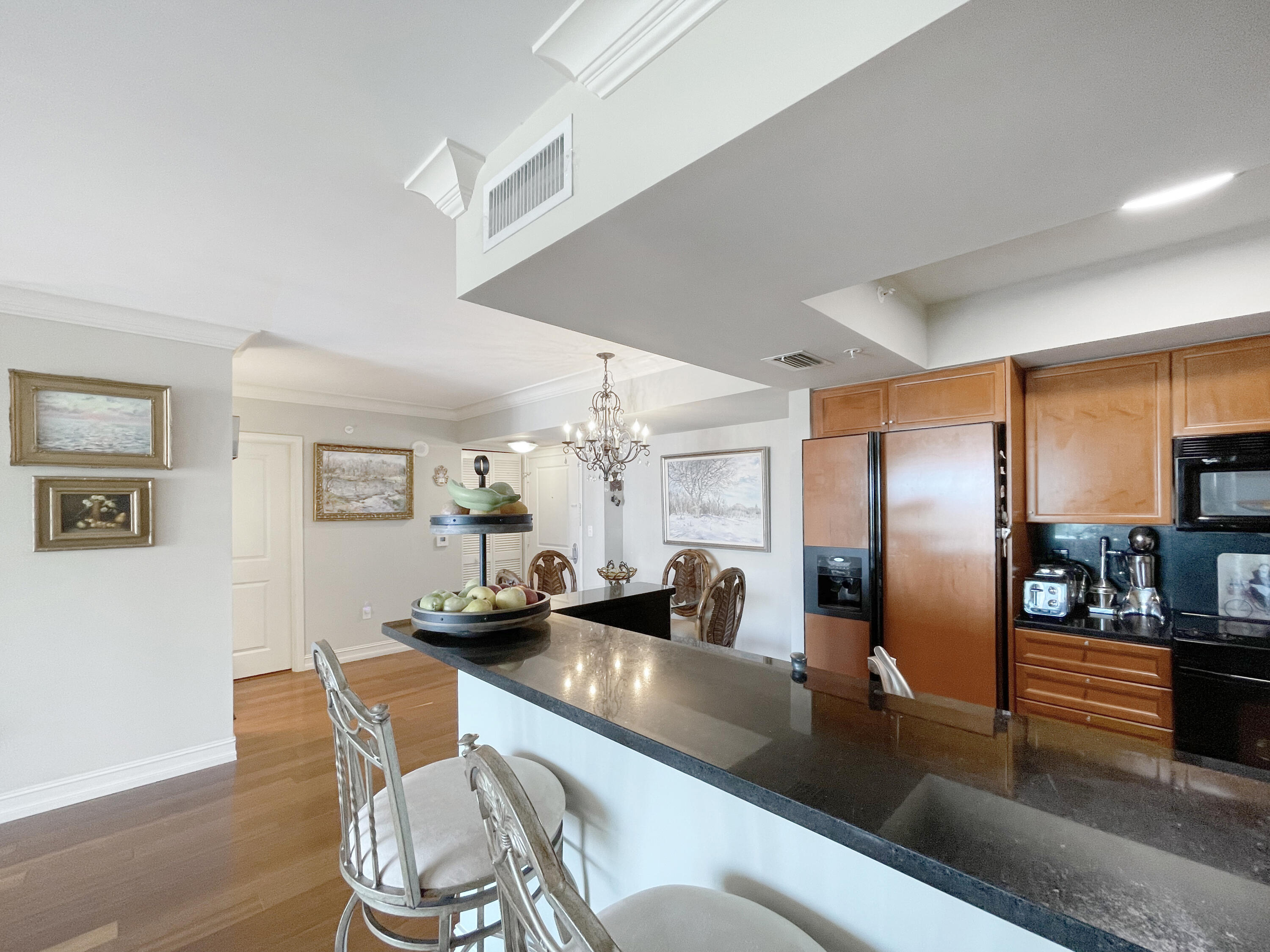 99 Southeast Mizner Boulevard, Unit 701 Boca Raton, FL 33432 - Photo 5 of 14 99 SE Mizner Blvd. 701 Boca Raton6