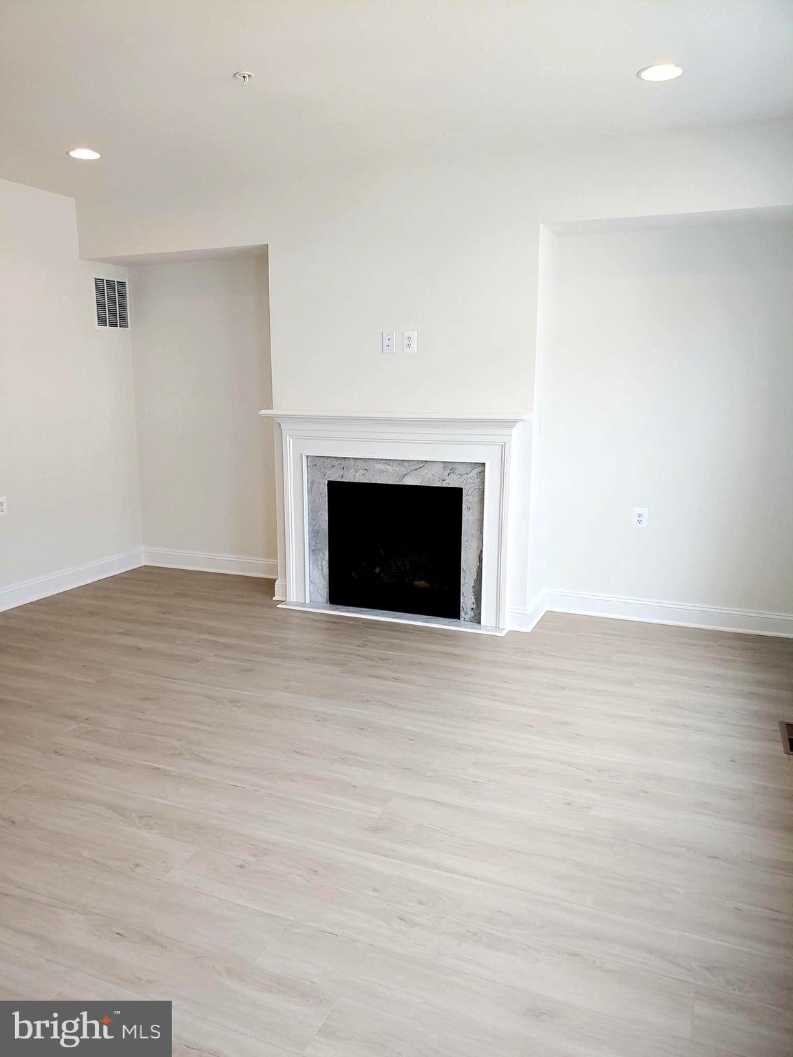 1118 Holden Road Frederick, MD 21701 - Photo 12 of 24 Homesite 7 Great Room