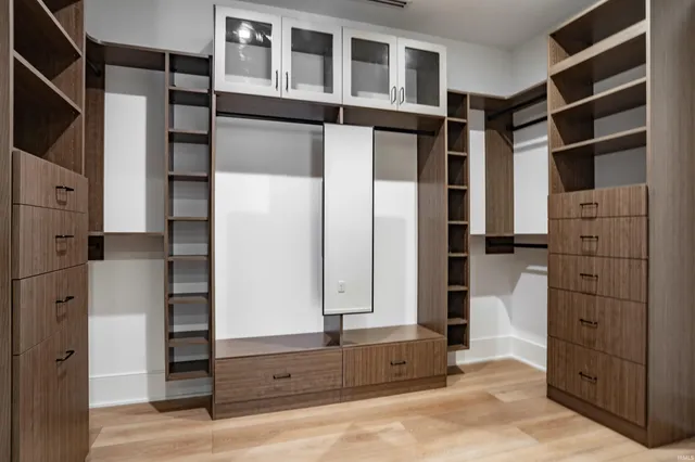 $1,099,990 | 202 West Berry Street, Unit 710, Fort Wayne, IN 46802