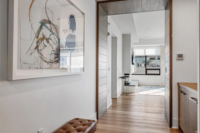 $1,099,990 | 202 West Berry Street, Unit 710, Fort Wayne, IN 46802