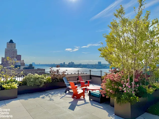 $2,425,000 | 315 West 106th Street, Unit 11C | Upper West Side